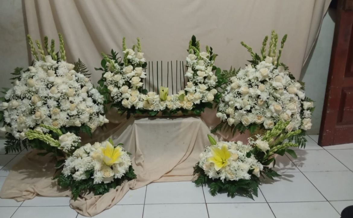 Paket dekorasi bunga rumah duka di Tarumajaya Bekasi
