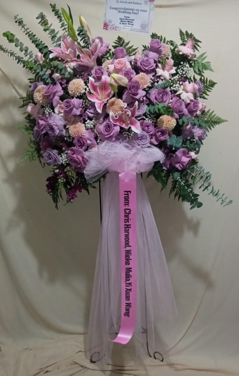 Standing flower congratulations di Tarumajaya untuk ucapan selamat sukses