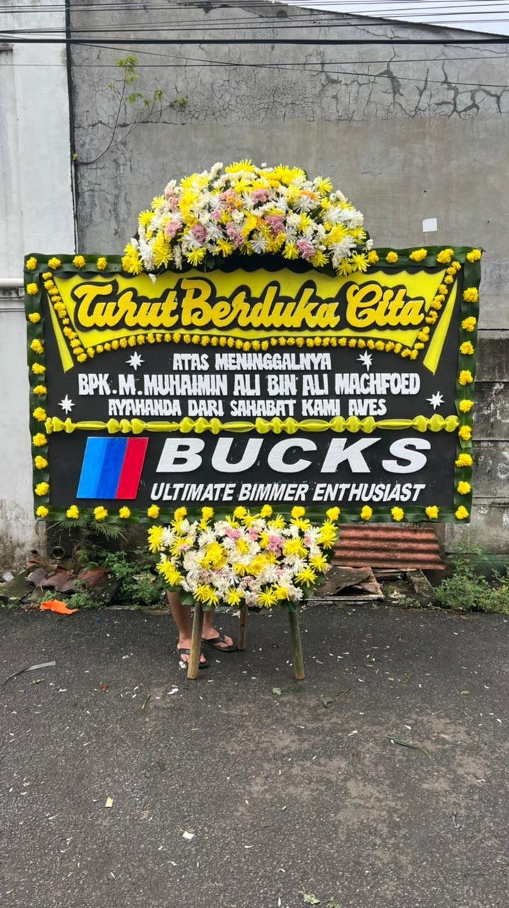 Bunga duka cita di Tarumajaya dari Cassiopeia Florist