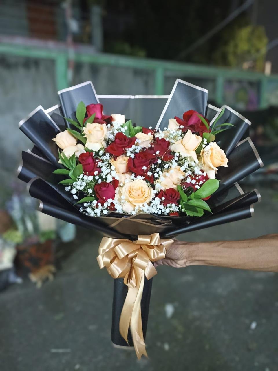 Hand bouquet Hari Guru di Tambun Utara untuk apresiasi pendidik