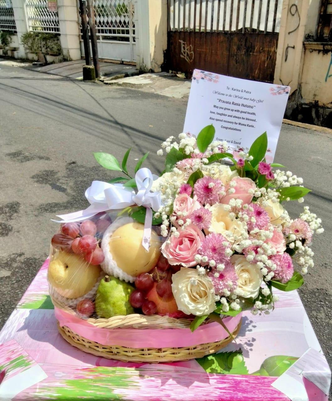 Parcel bagus di Tambun Utara dari Cassiopeia Florist