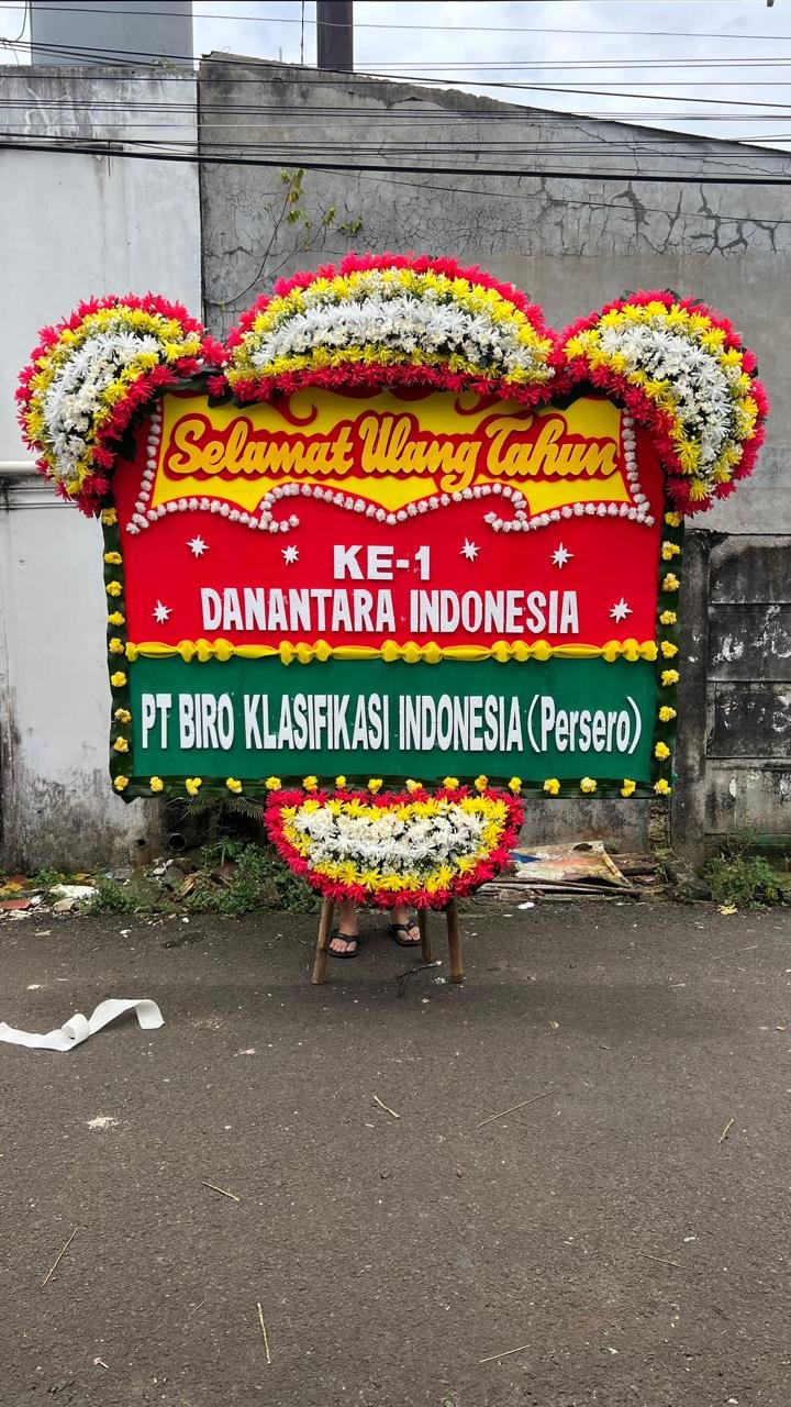 Bunga meja dan buket Waluya
